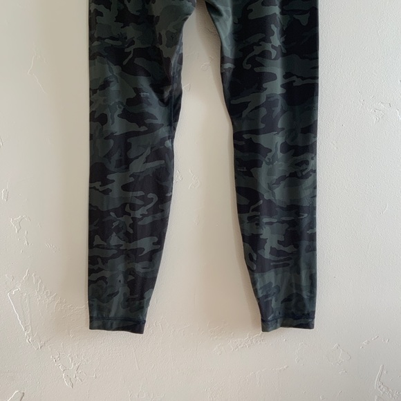 Lululemon Align Camo Full Length 28” Incognito Gator Green Size 12 - Picture 11 of 16